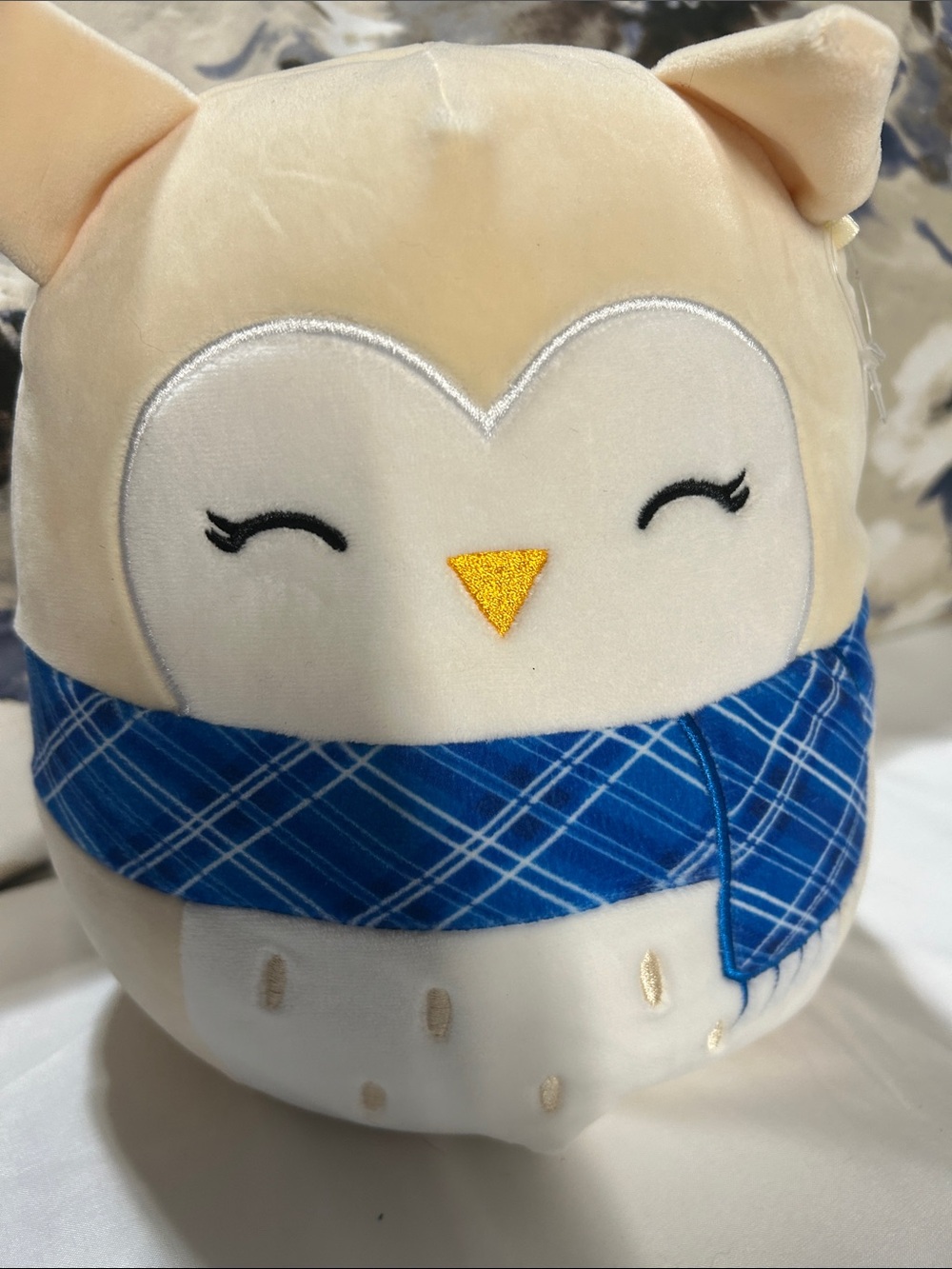 Squishmallows Vee  winter owl with blue scarf no tags - Picture 2 of 5